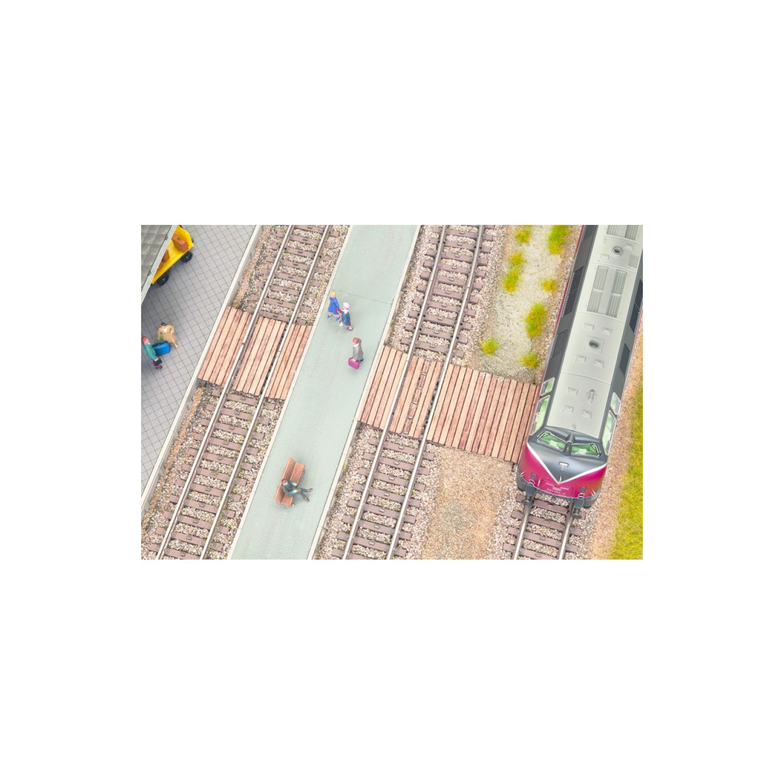 695 / HORNBY HO ANNEE 70 MAQUETTE 6 RAMPES / UNE PARTIE DU
